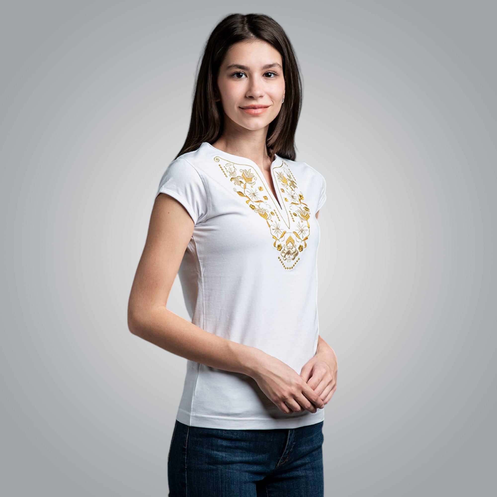 Тениска с V деколте - "Самоковска"