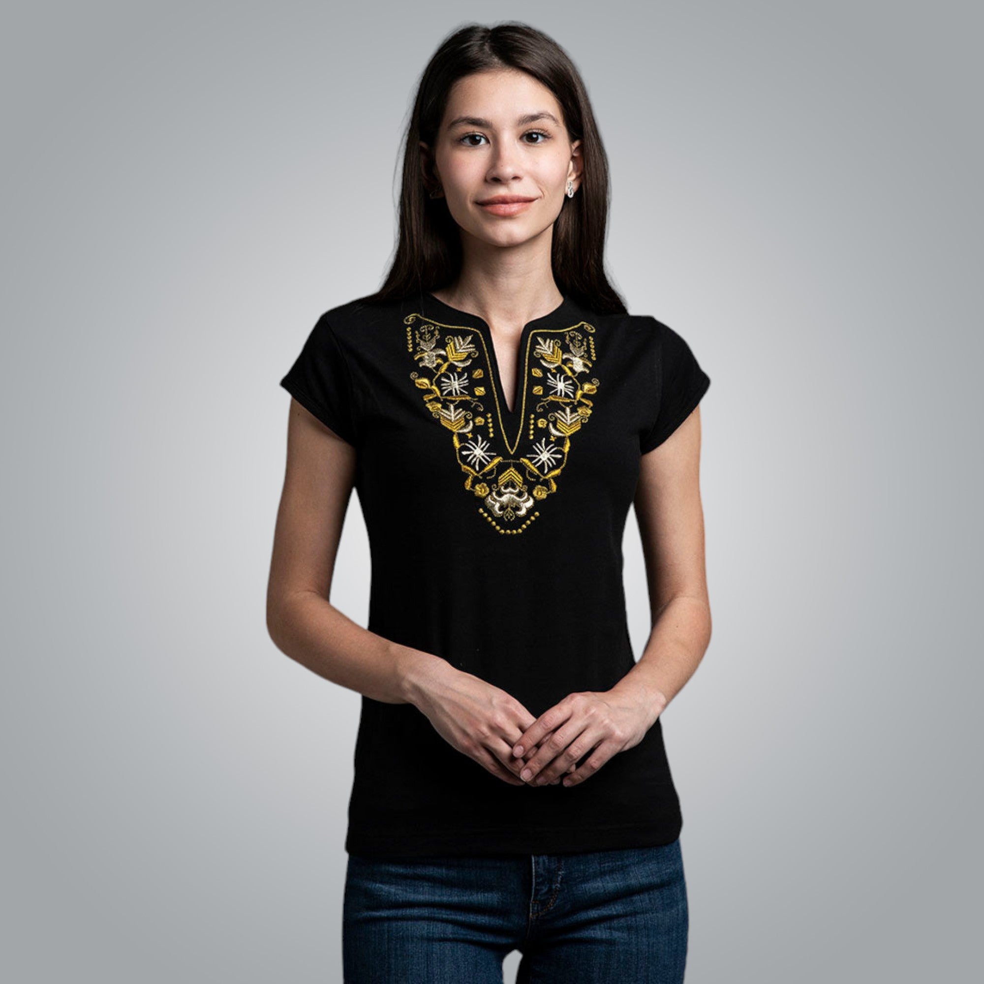 Тениска с V деколте - "Самоковска"