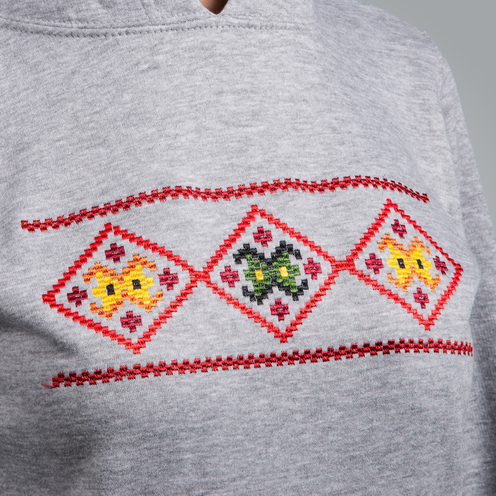 Дамска блуза с качулка "Народ"