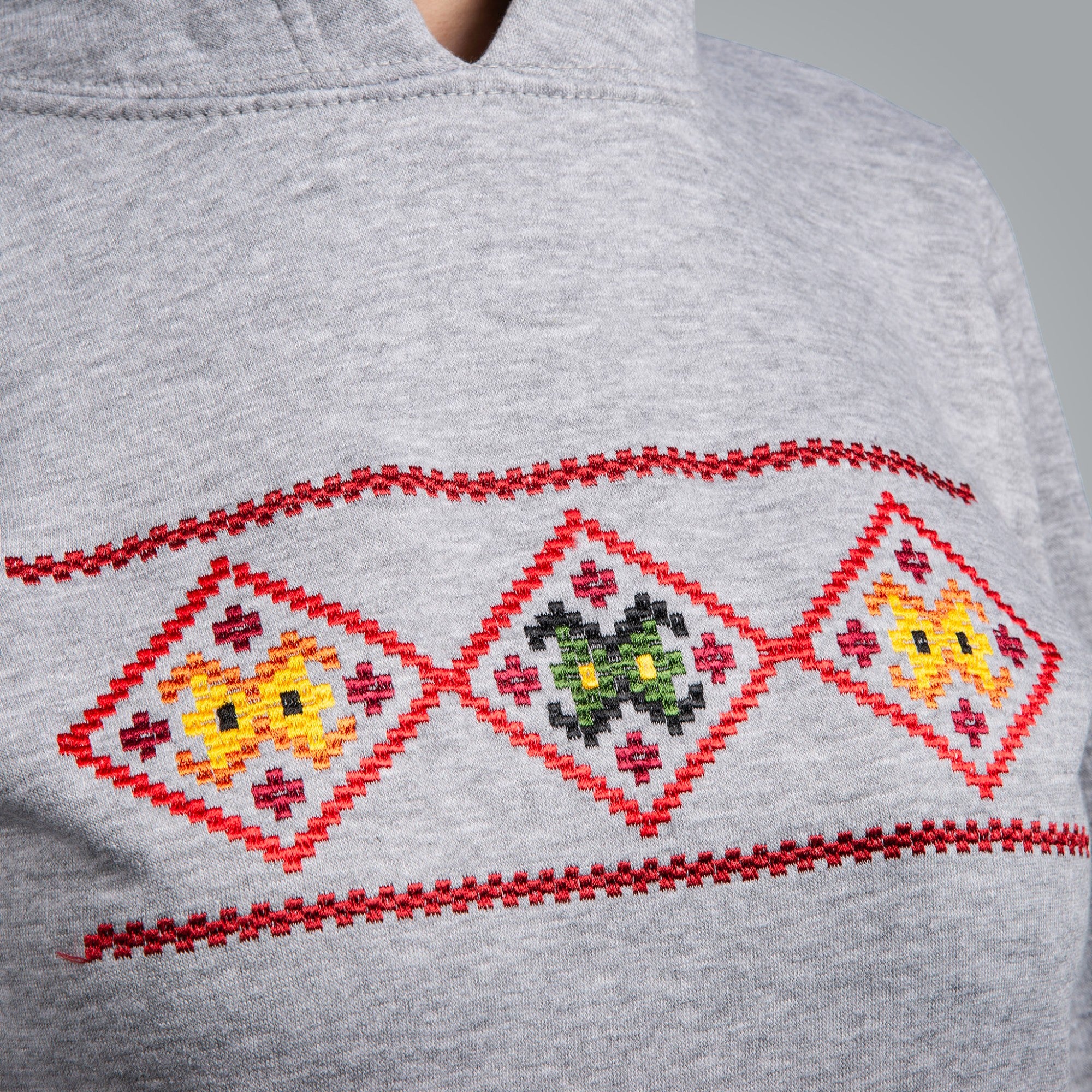 Дамска блуза с качулка "Народ"