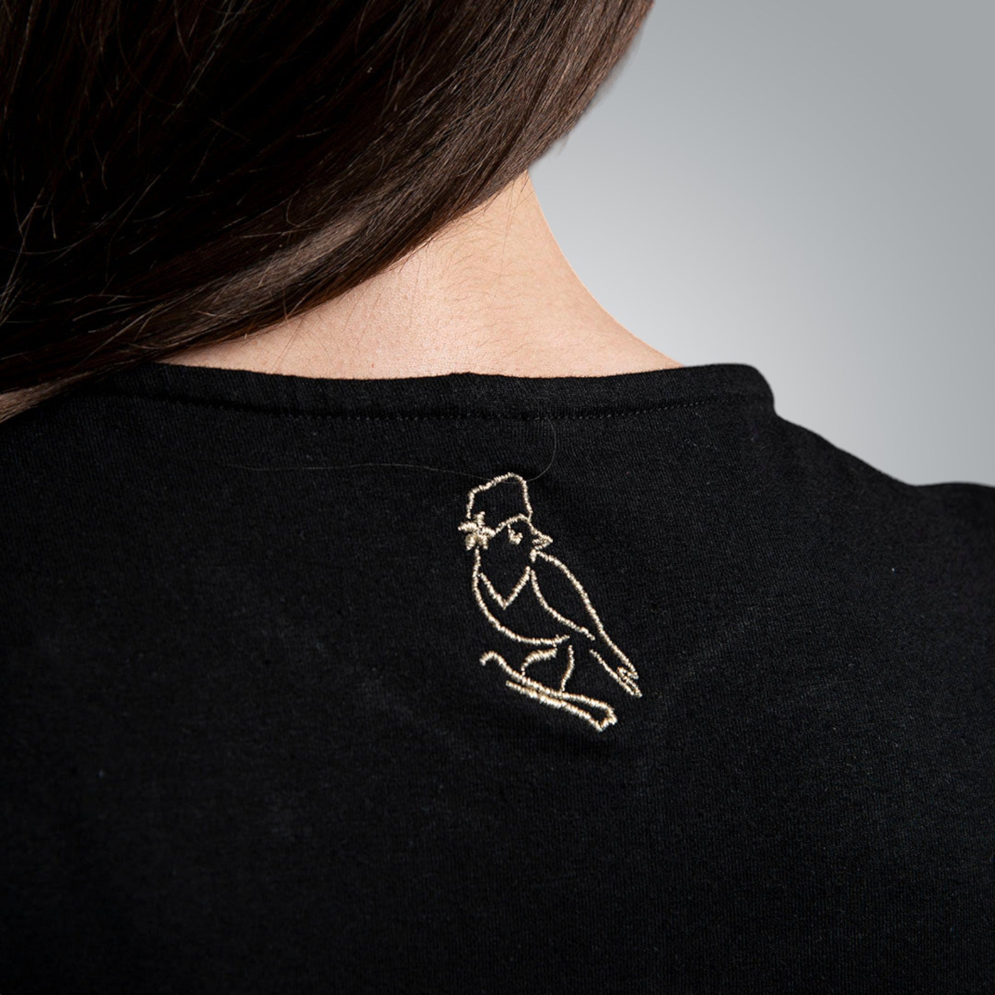 Тениска с V деколте - "Самоковска"