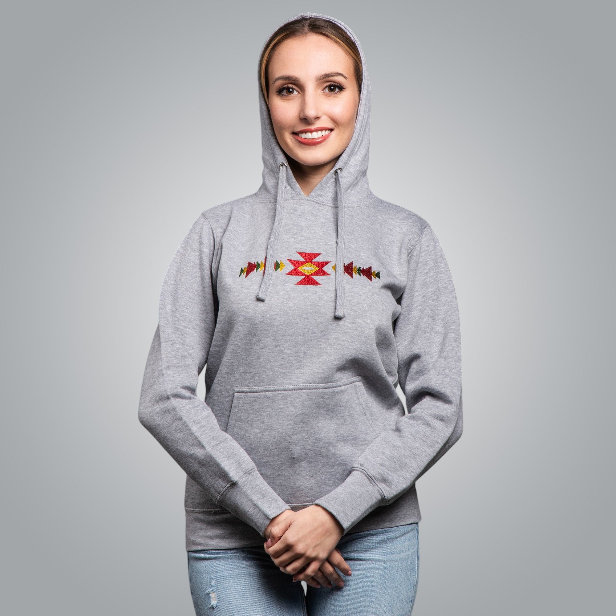 Дамска блуза с качулка "Канатица"