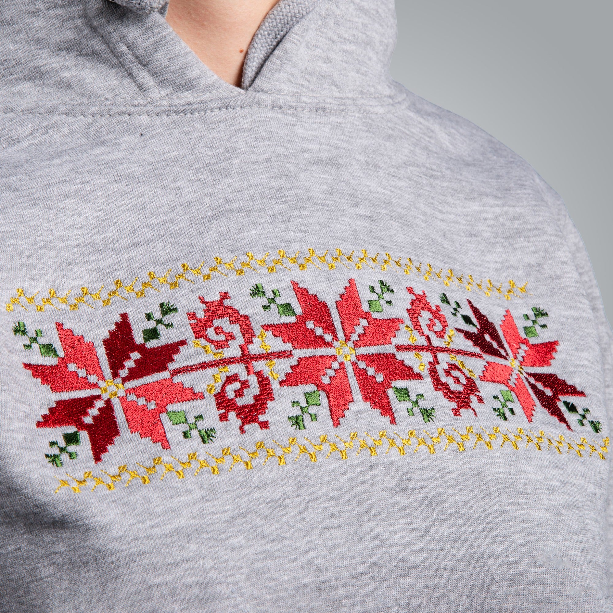 Дамска блуза с качулка "Капанска"