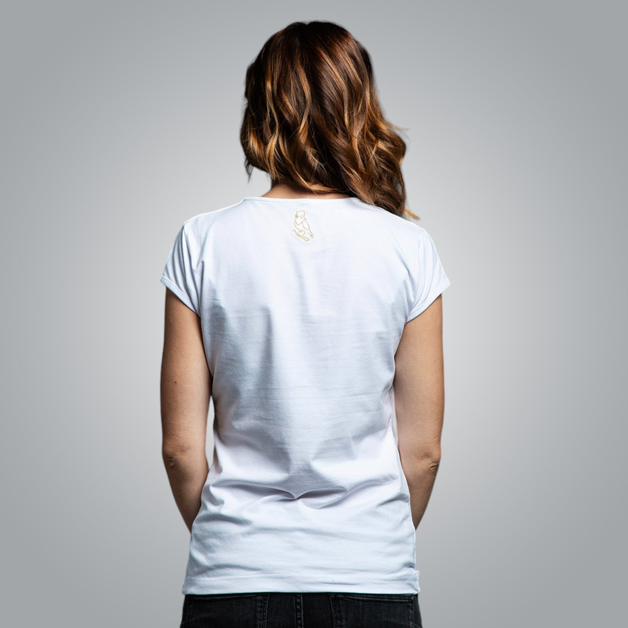 Тениска с V деколте "от Шоплука"