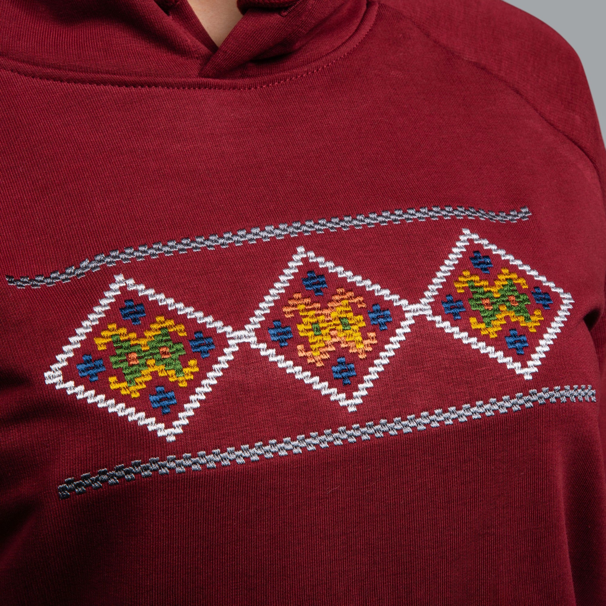 Дамска блуза с качулка "Народ"