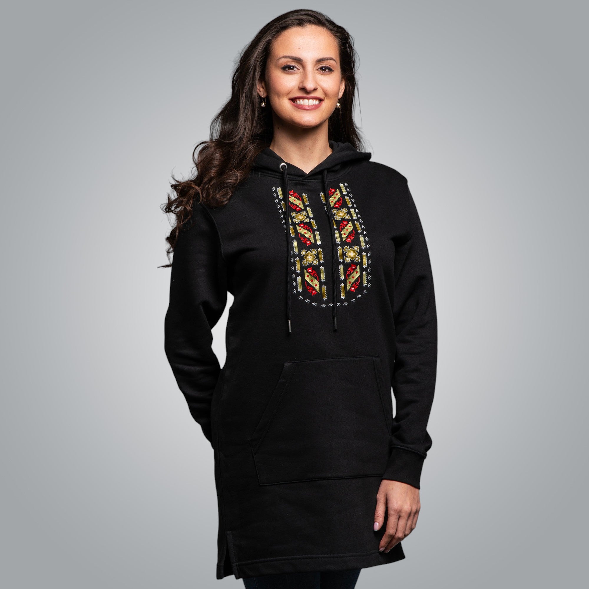 Дълга блуза с качулка "Защита"