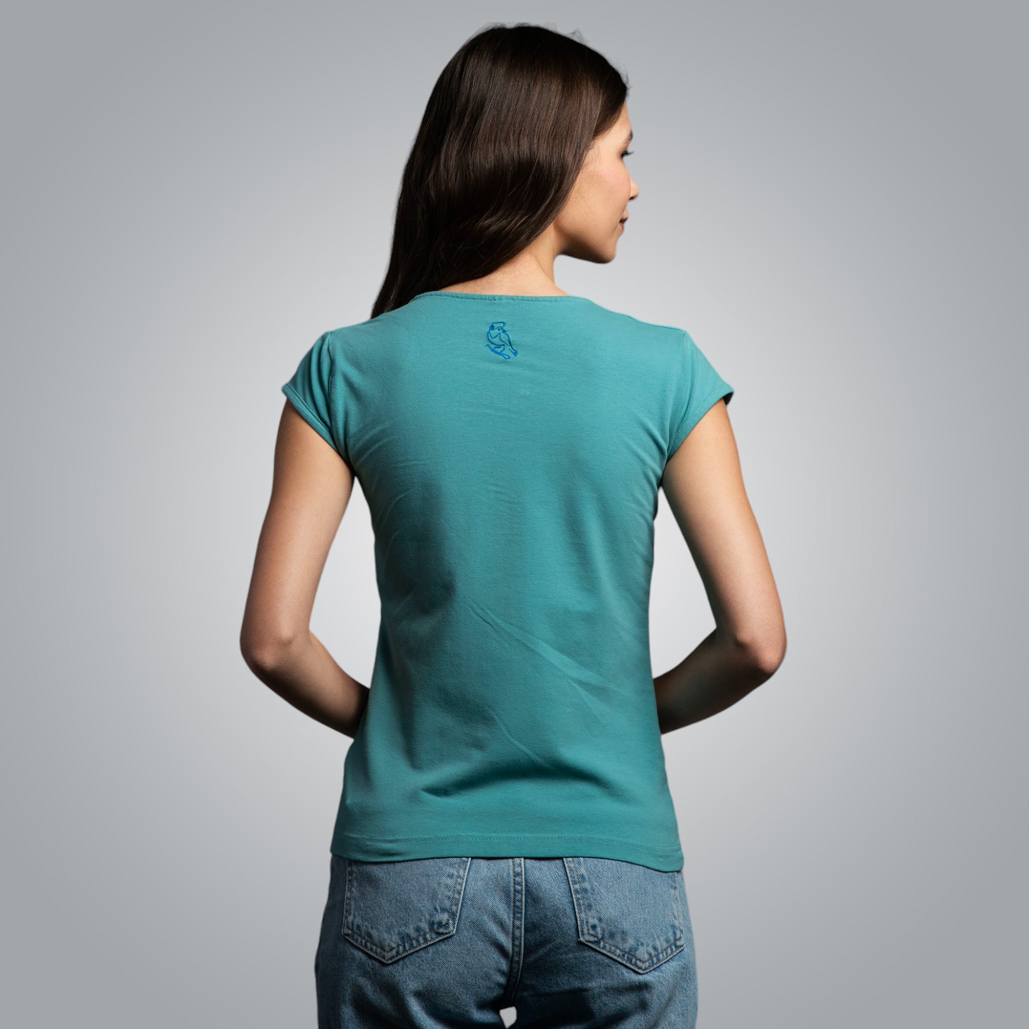 Тениска с V деколте - "Самоковска"