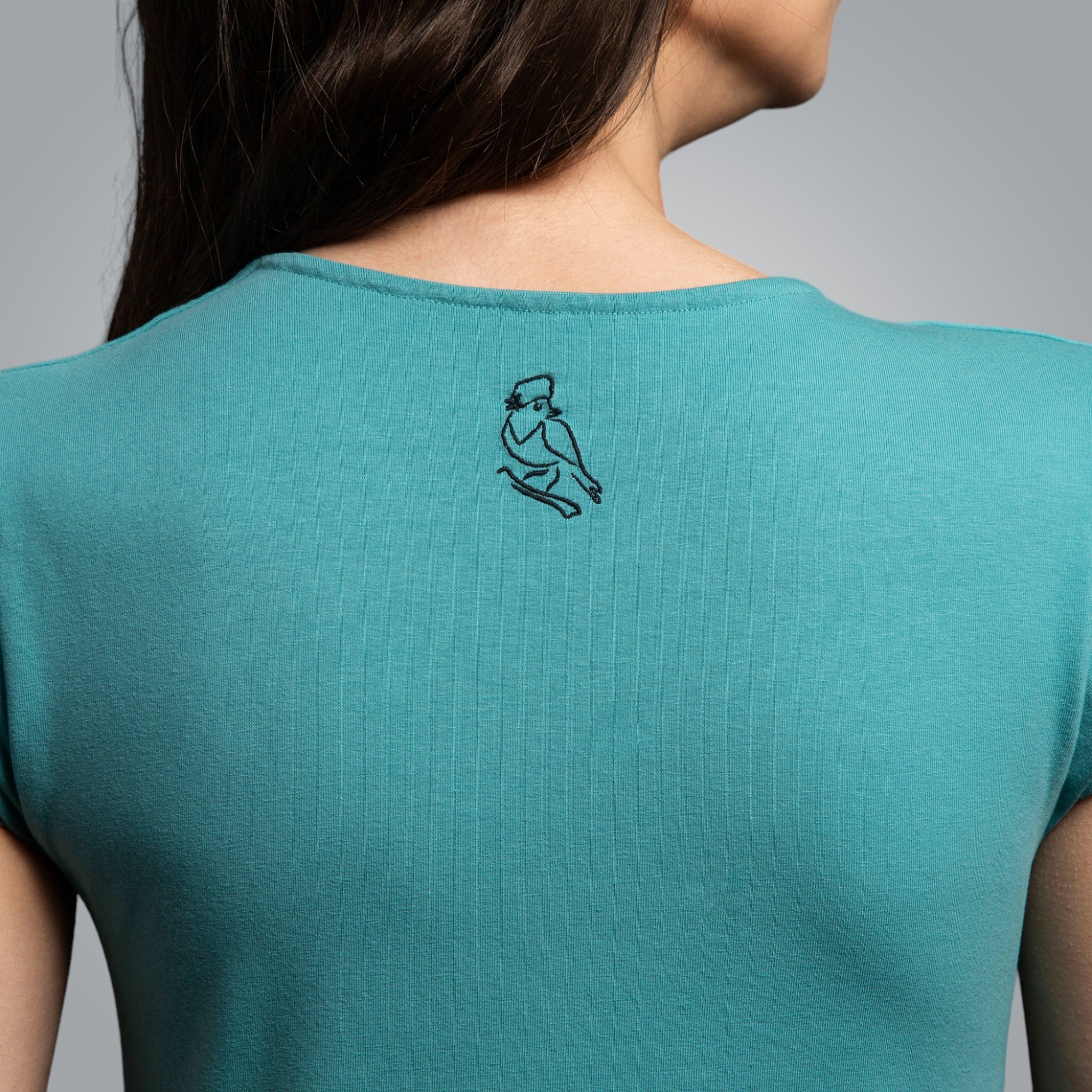 Тениска с V-деколте "Тракийска"