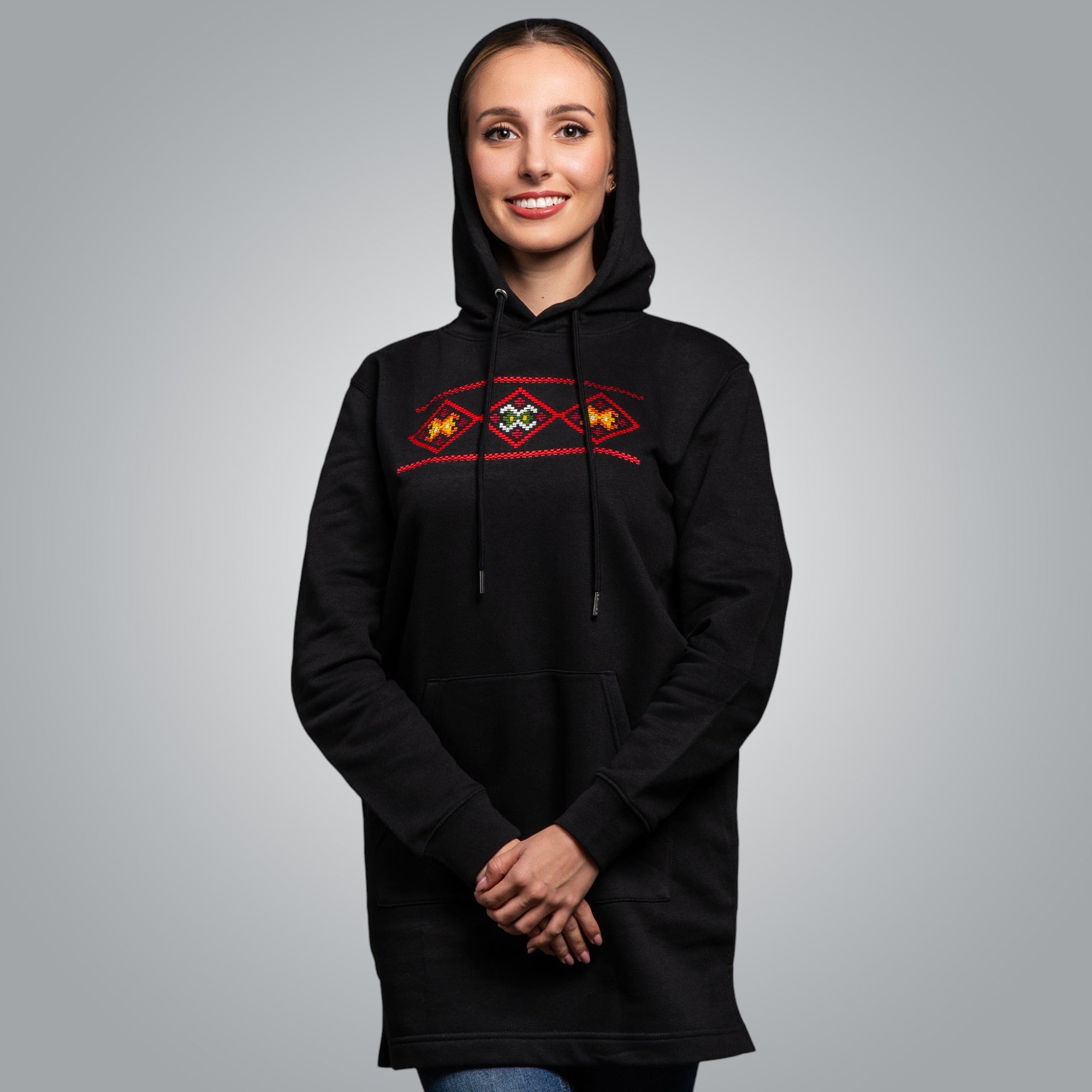 Дълга блуза с качулка "Народ"