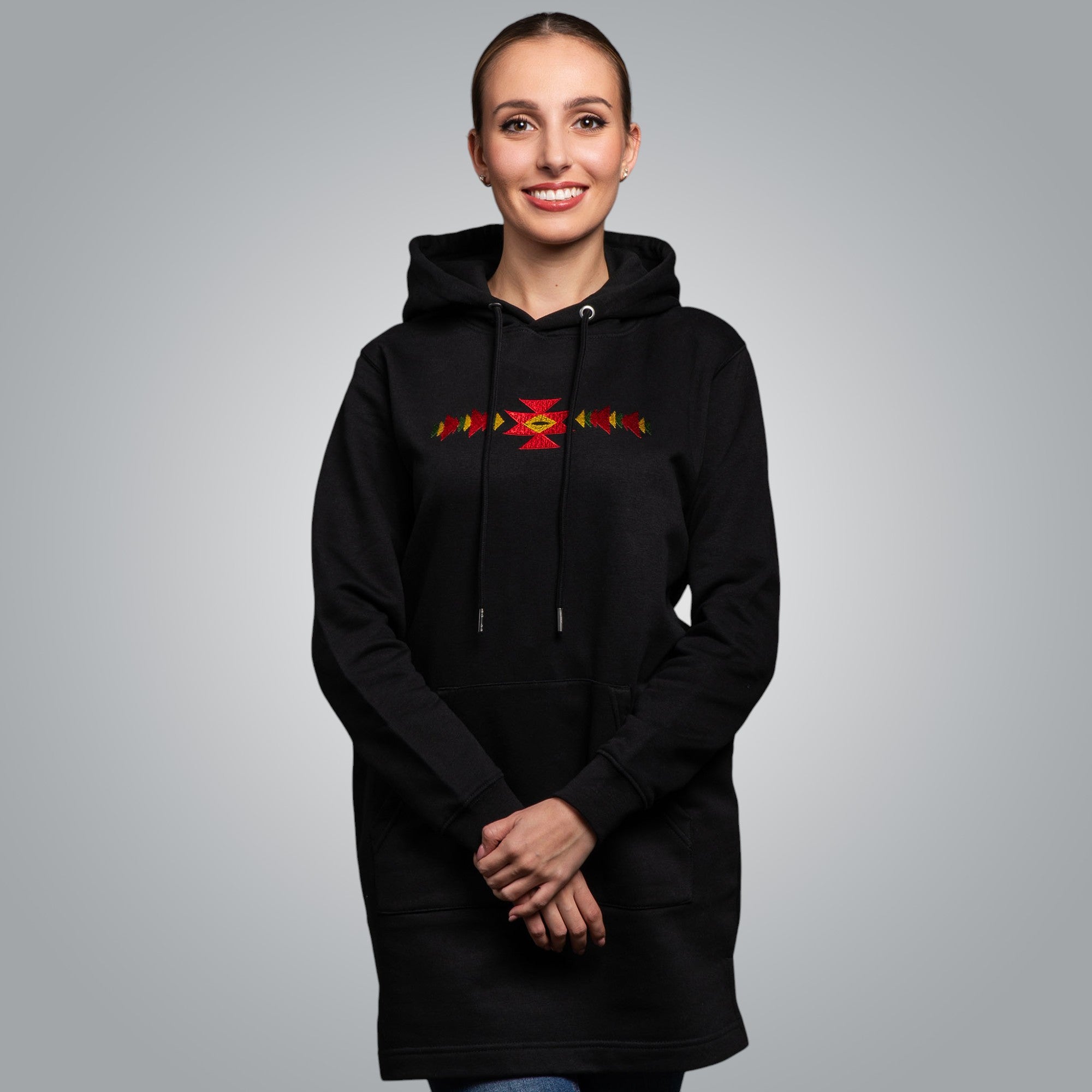 Дълга блуза с качулка "Канатица"