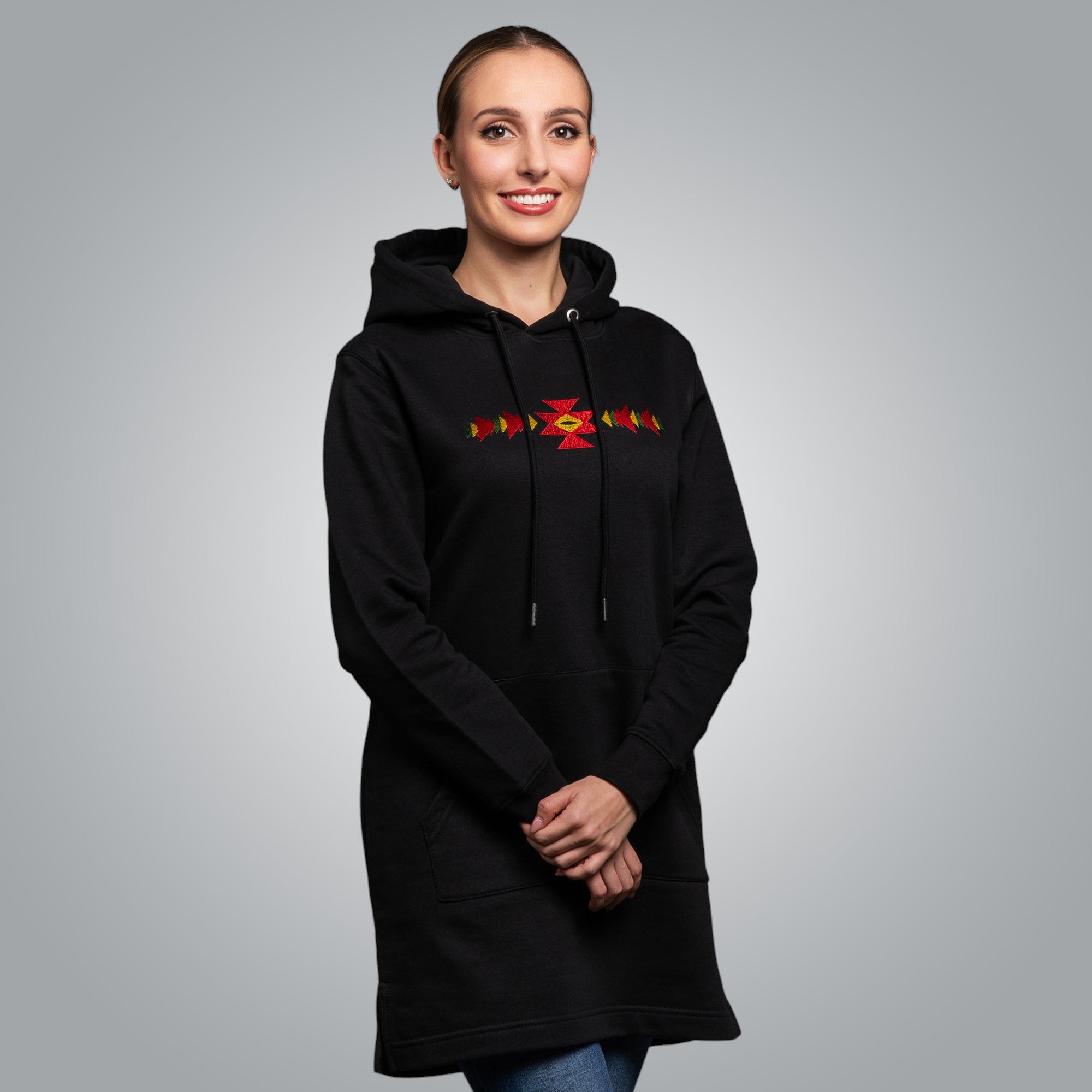 Дълга блуза с качулка "Канатица"