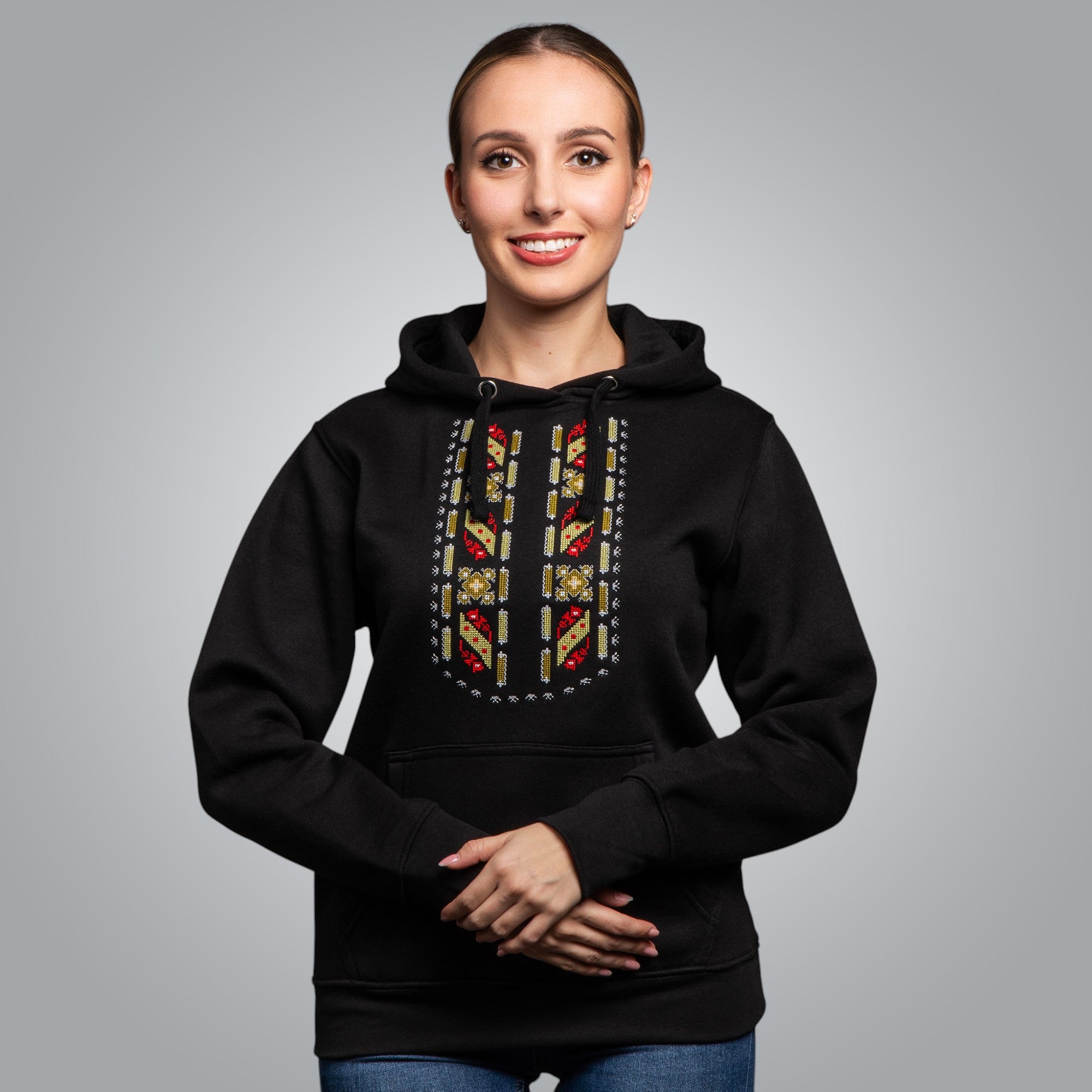 Дамска блуза с качулка "Защита"