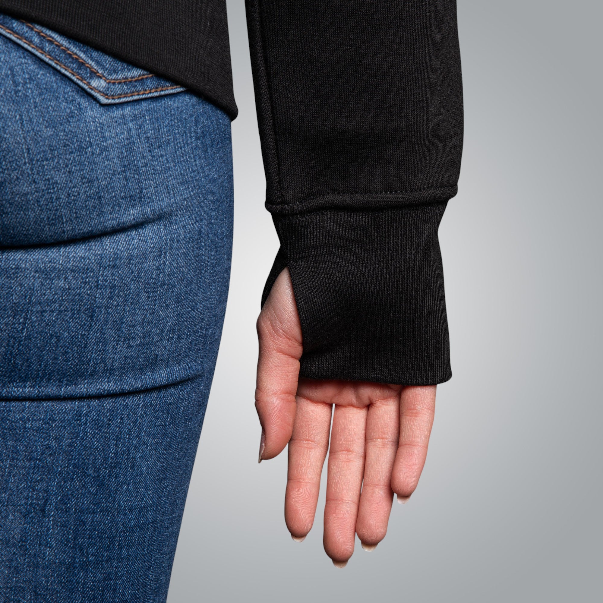 Дамска блуза с качулка "Канатица" 3D