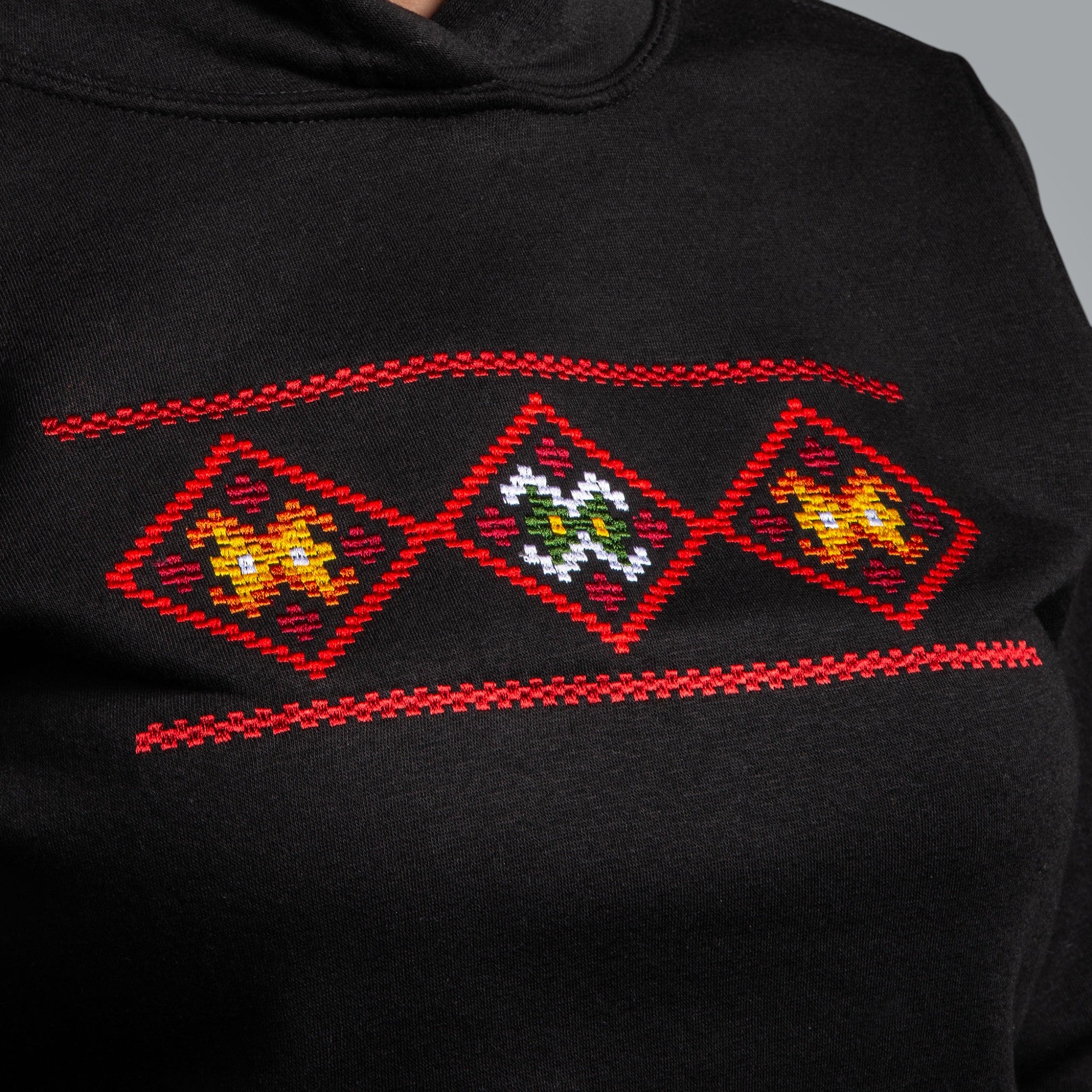 Дамска блуза с качулка "Народ"