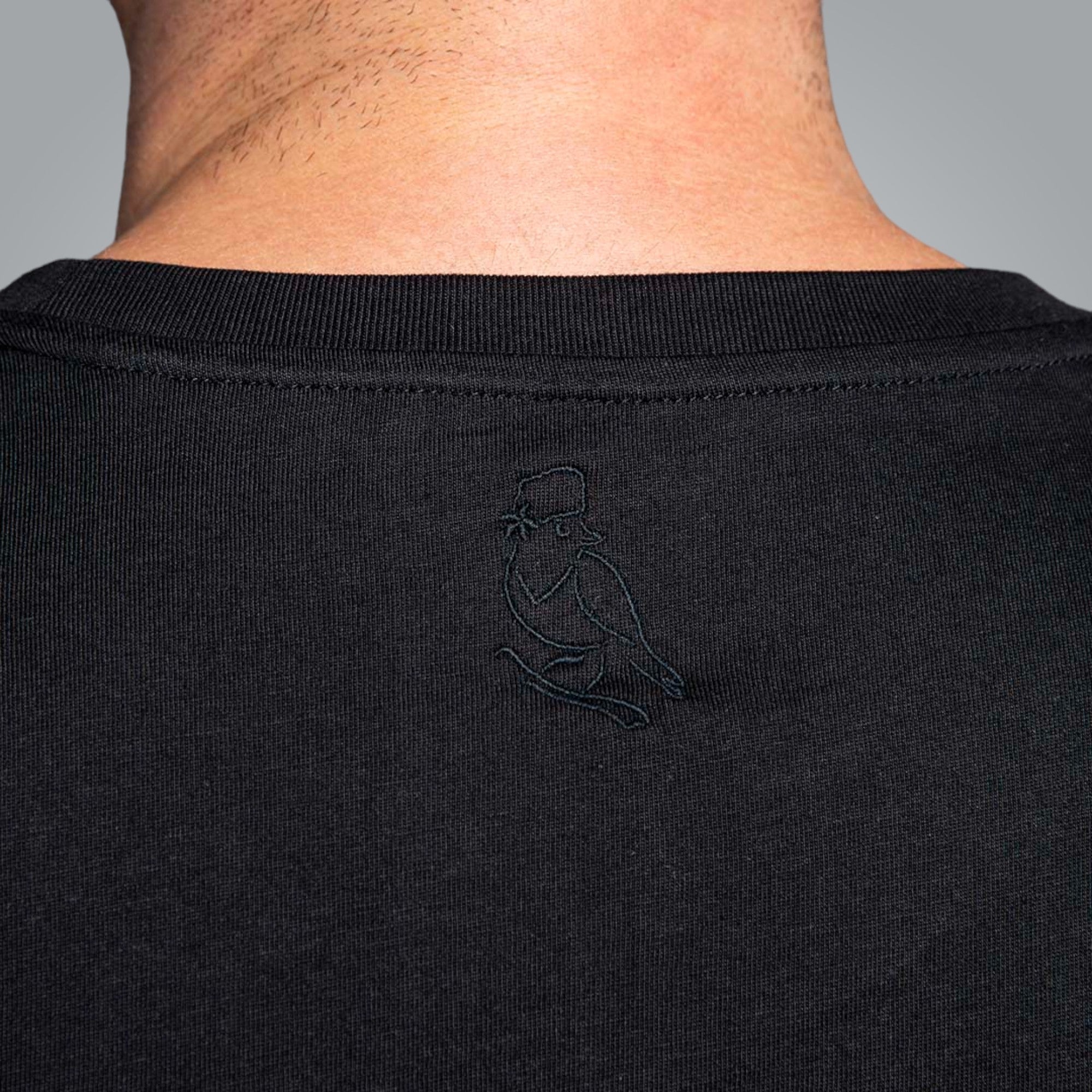 Тениска "Петли"