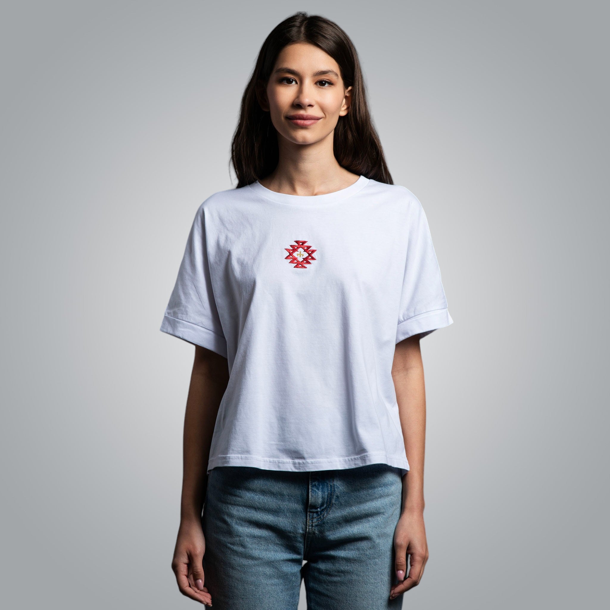 Уголемена дамска тениска "Единство"