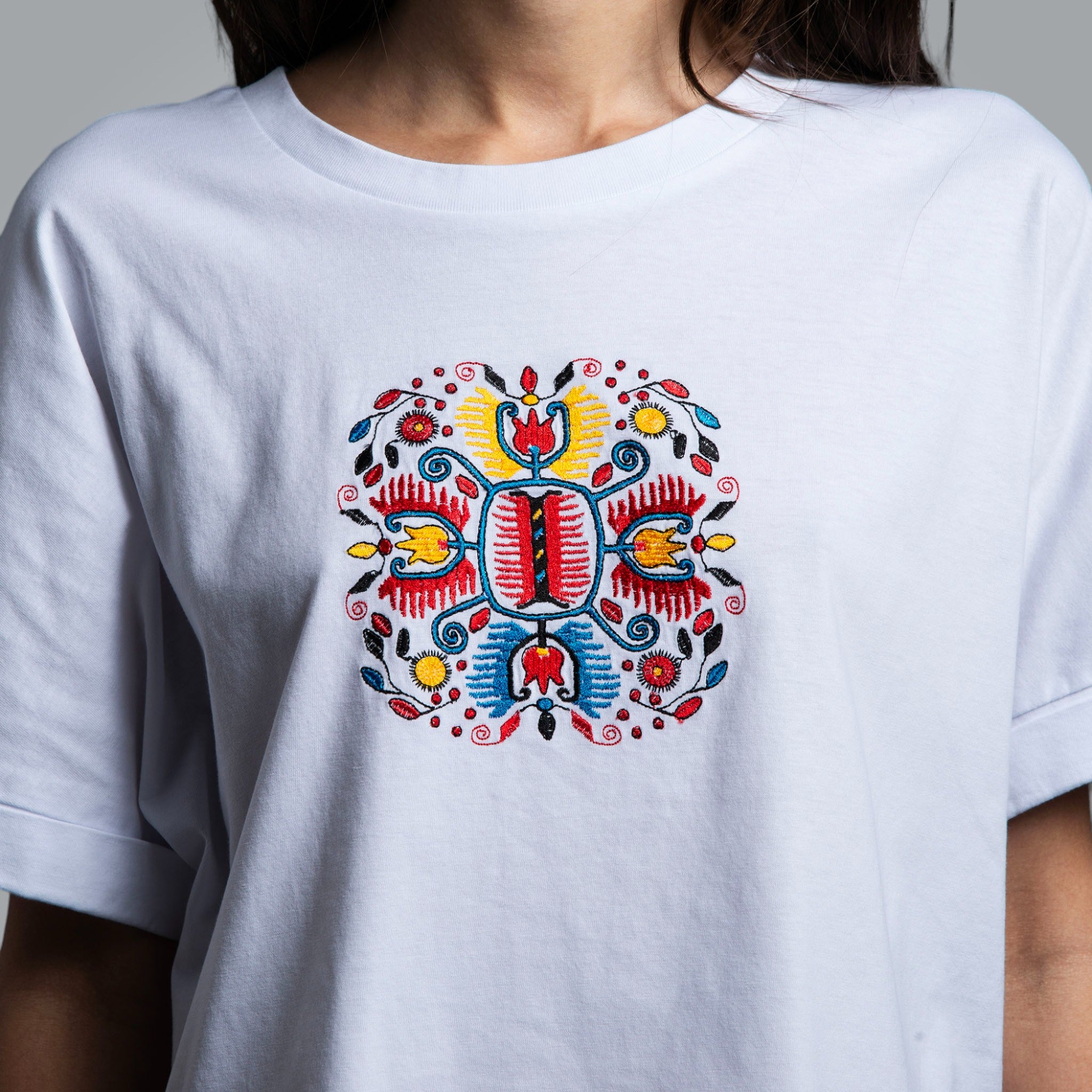 Уголемена дамска тениска "Плодородие"