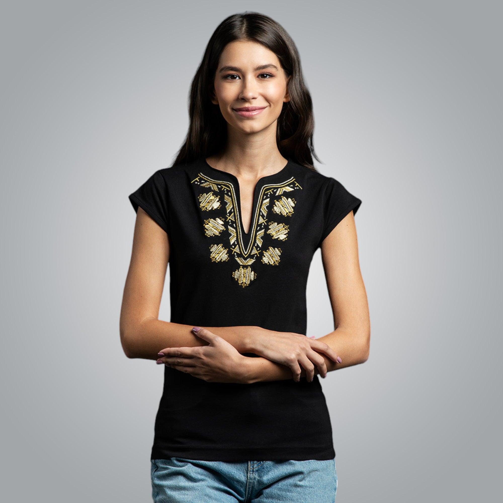 Тениска с V деколте "от Шоплука"