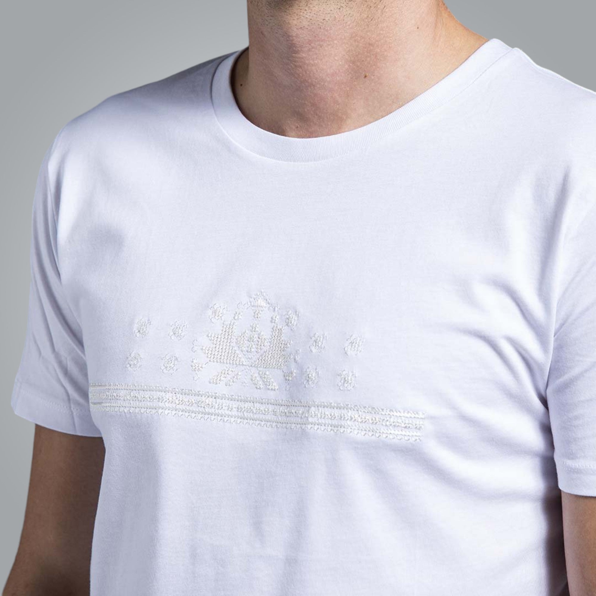 Тениска "Аз съм"