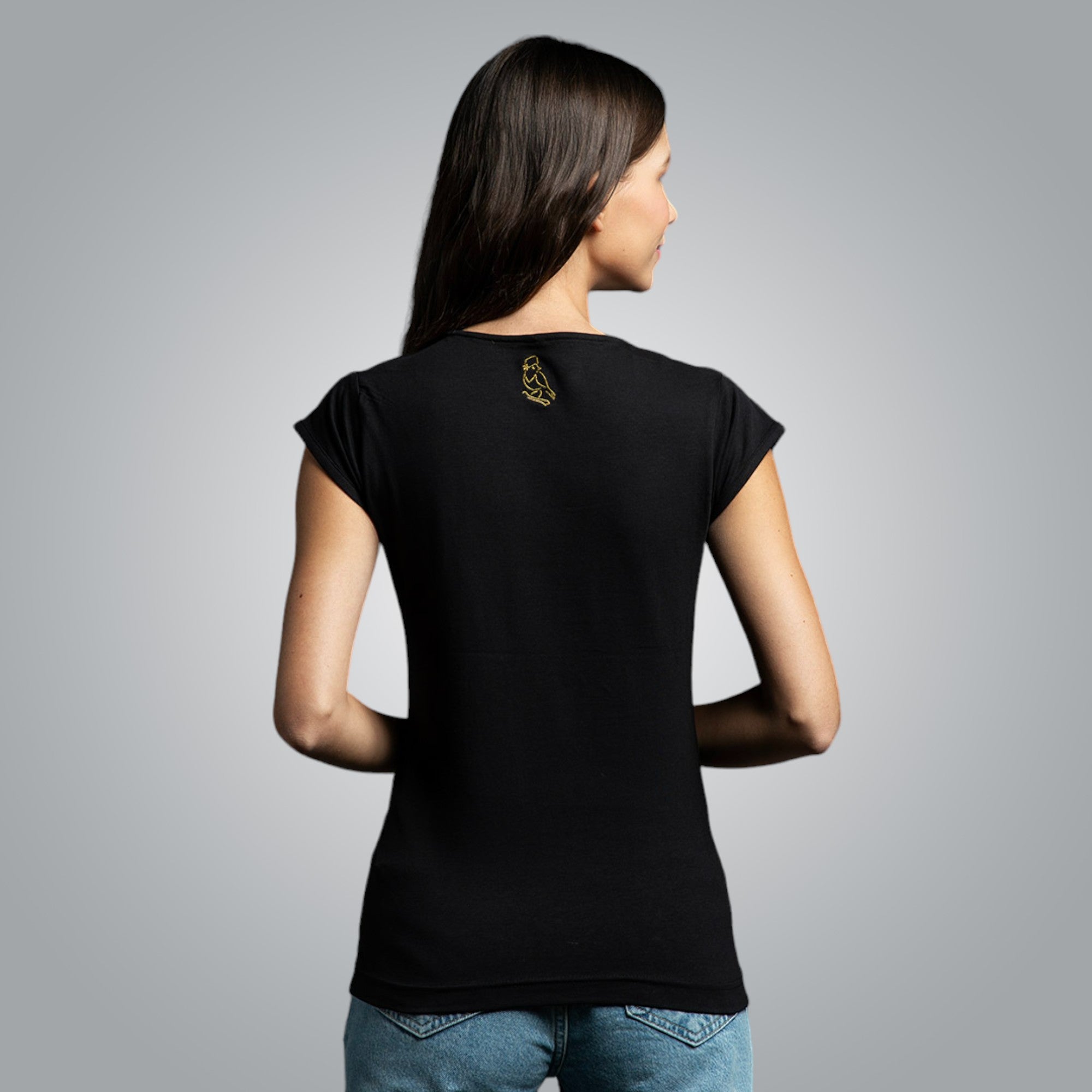 Тениска с V деколте "от Шоплука"