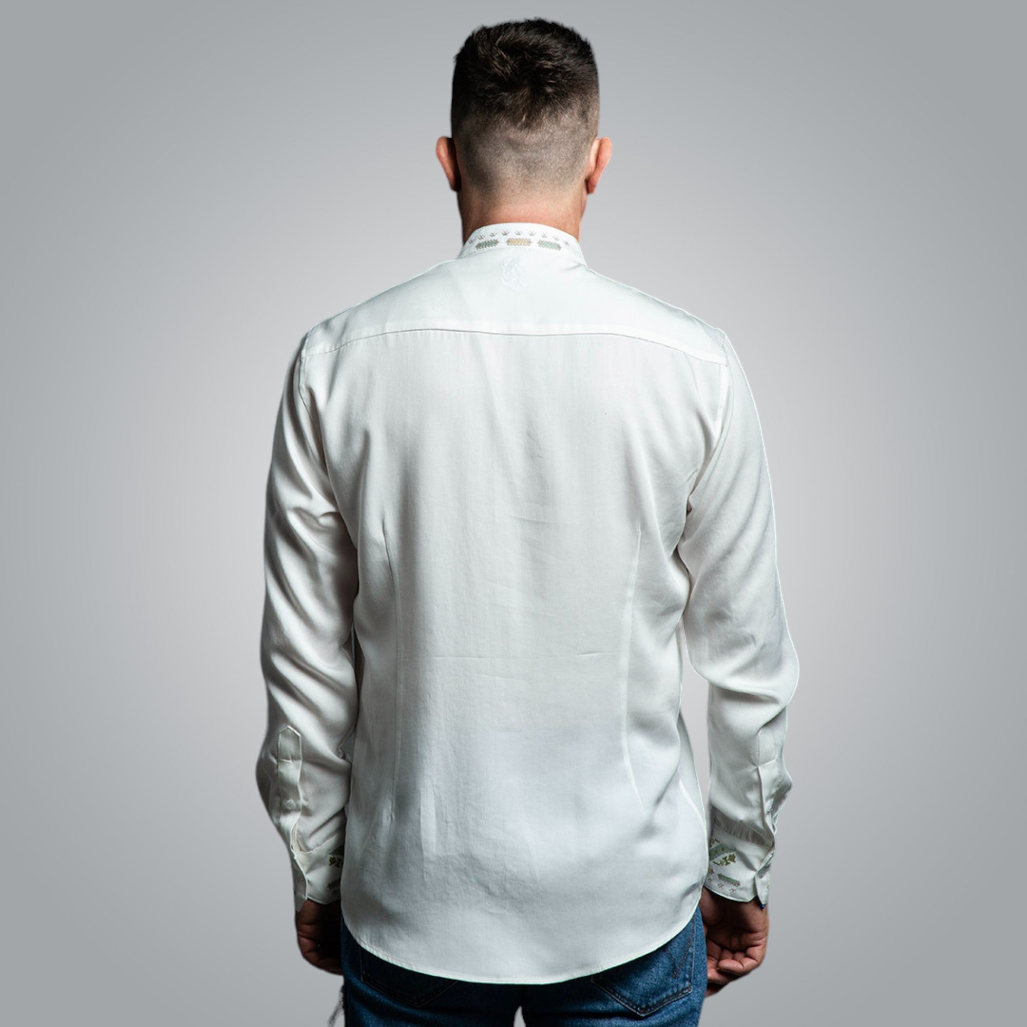 Риза с маншети "Защита"