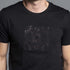 Мъжка тениска с бродирана ахроматична шевица "Посоки" от Везба